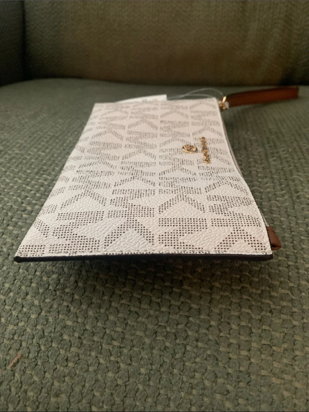 Michael Kors Classic MK White & Tan Logo Wristlet NWT $98